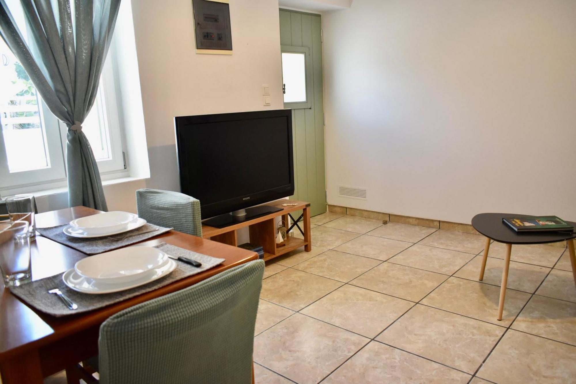 Apartment Terra Olivae Syros